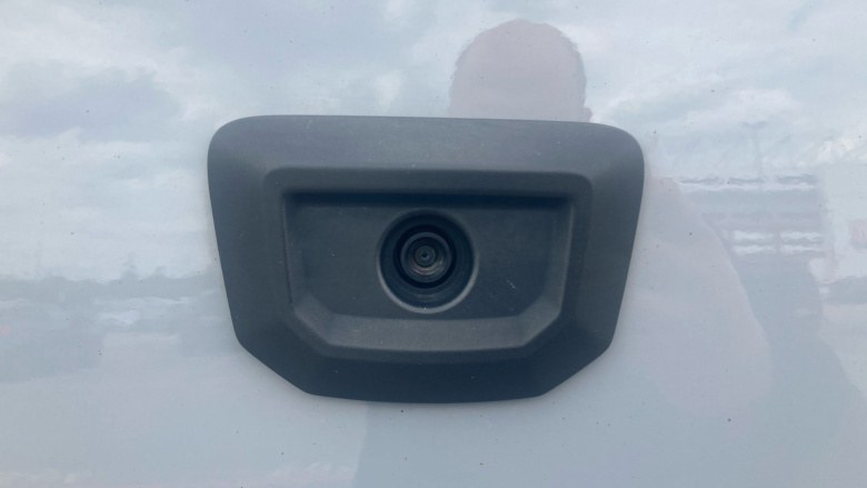 Ford Transit Custom 300 L1 Diesel Fwd 2.0 EcoBlue Hybrid 130ps L/Rf D/Cab Limited Van